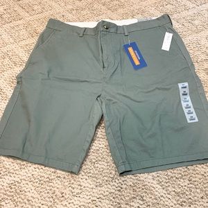 Old navy ultimate slim built in flex shorts